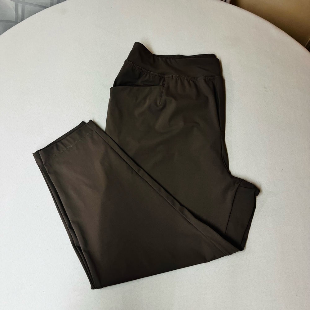 2/$20 -2X NWOT Taupe - Grey Casual Straight Leg Pants with Pockets - Fall Wear